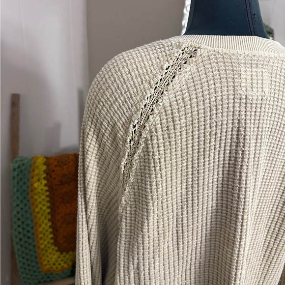 American Eagle • Big Hug Notch Neck Waffle Knit Sweater - Picture 7 of 14